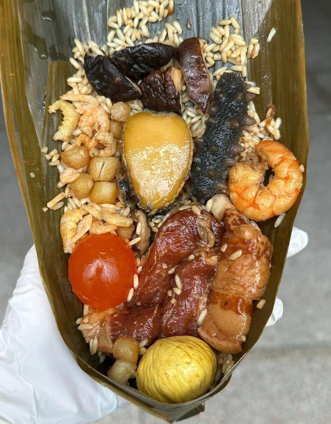 统美食：烧肉粽的香糯诱惑冰球突破游戏网站福建传(图2)