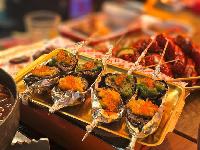王“又一家”11年11家门店的崛起之路冰球突破落霞与烧烤齐飞！探访南昌烧烤(图4)
