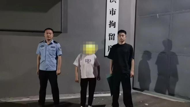 历流窜多地医院骗取注射 已被警方行拘冰球突破游戏网站女子为吸毒伪造癌症病(图2) 历流窜多地医院骗取注射 已被警方行拘冰球突破游戏网站女子为吸毒伪造癌症病(图2)