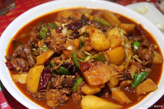 烤鸭、兰州拉面还有什么？你吃过几种？冰球突破豪华版带地名的名吃除了北京(图3)