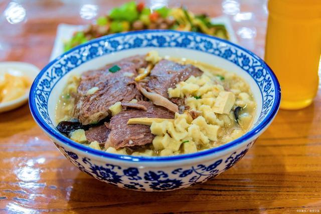 烤鸭、兰州拉面还有什么？你吃过几种？冰球突破豪华版带地名的名吃除了北京(图2)